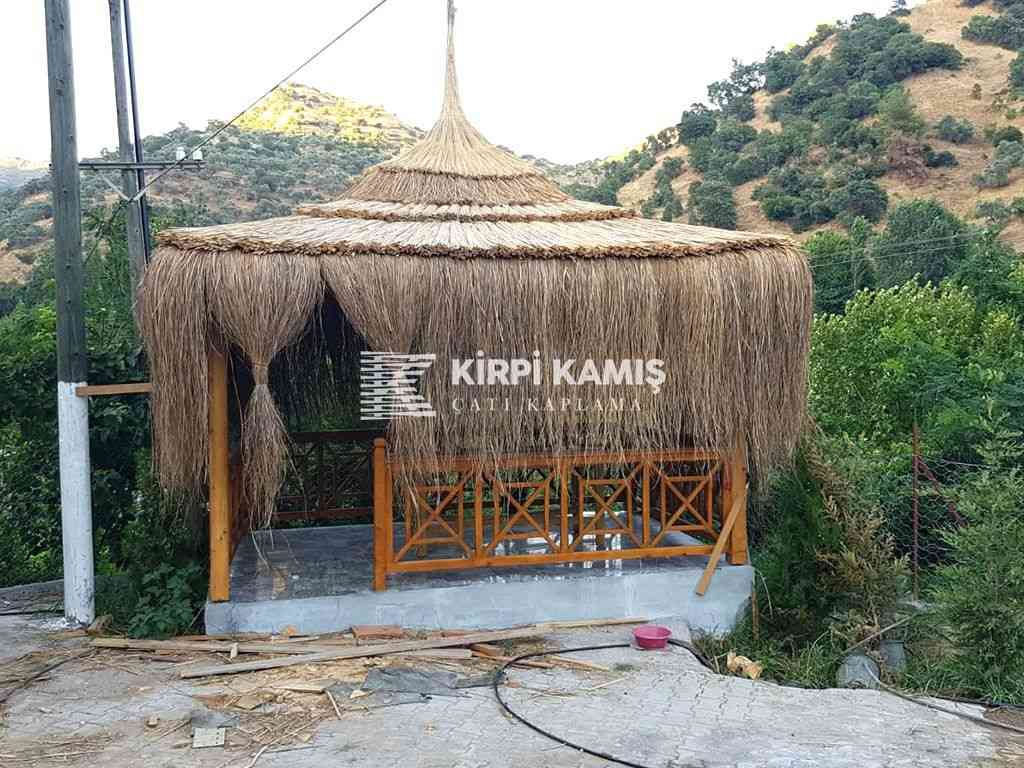 Hasır Çatı Kaplama