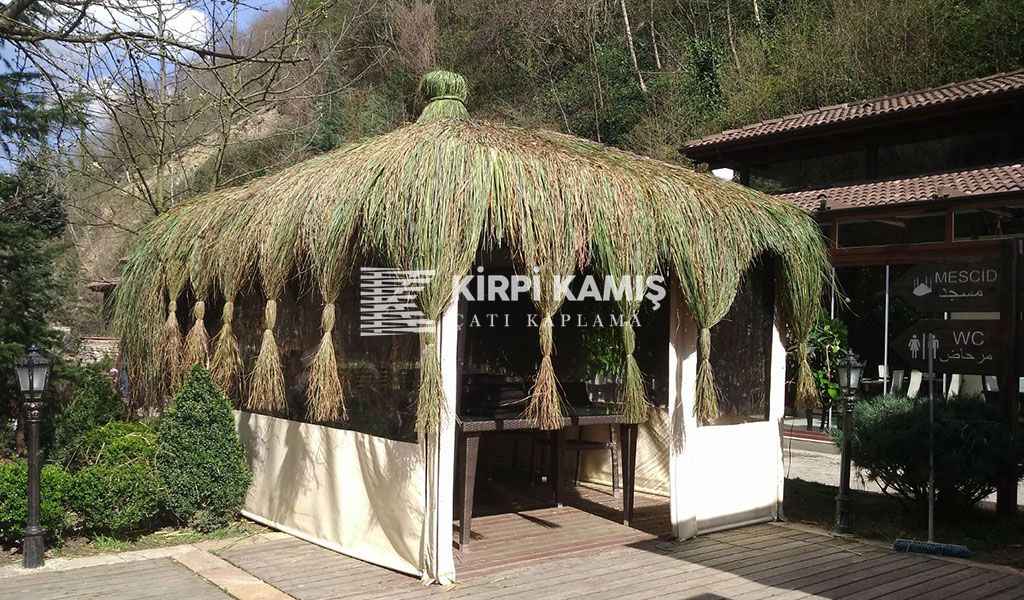 Hasır Çatı Kaplama